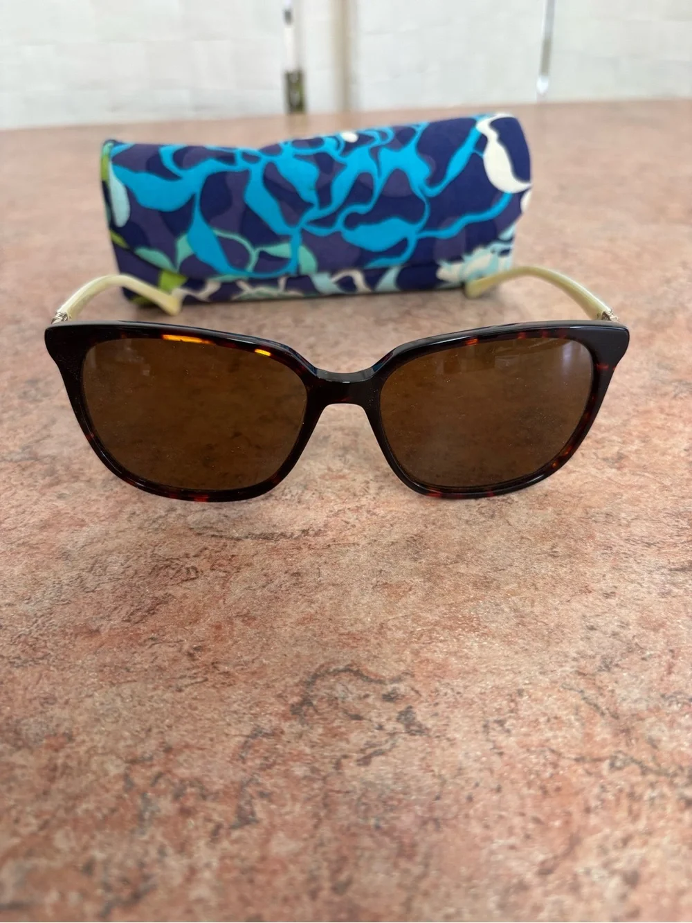 Vera Bradley Cadence - Katalina Blues Polarized Sunglasses